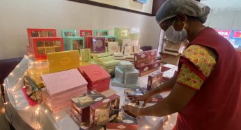 தீபாவளி ஷாப்பிங் அதிகரித்து வருவதால், இனிப்புக் கடைகளில் ஸ்மார்ட் பேக்குகள் வழங்கப்படுகின்றன