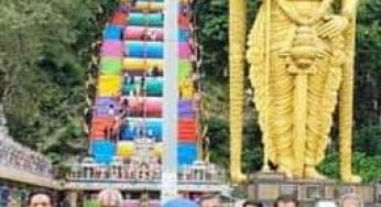 மலேசியாவின் பத்துமலை முருகனுக்கு கபாலீஸ்வரர் கோயில் பிரசாதம் வழங்கப்பட்டது