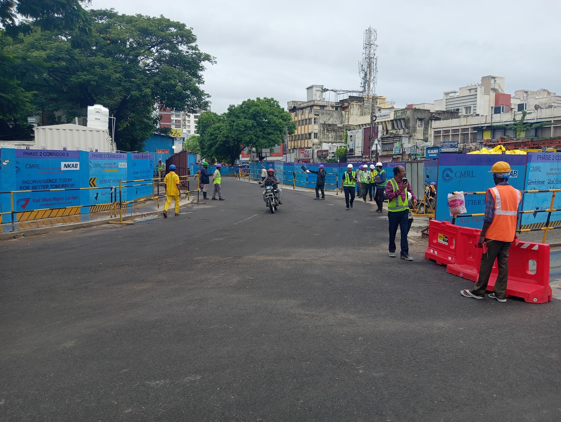 Chennai metro road extended at luz circle